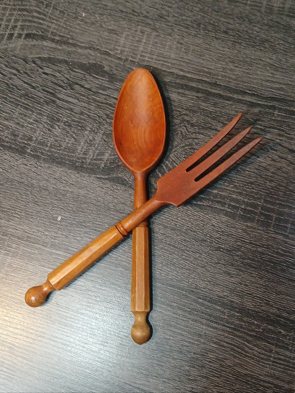 Vintage Carved Wooden Spoon Fork Salad Servers Utensil Set 10"